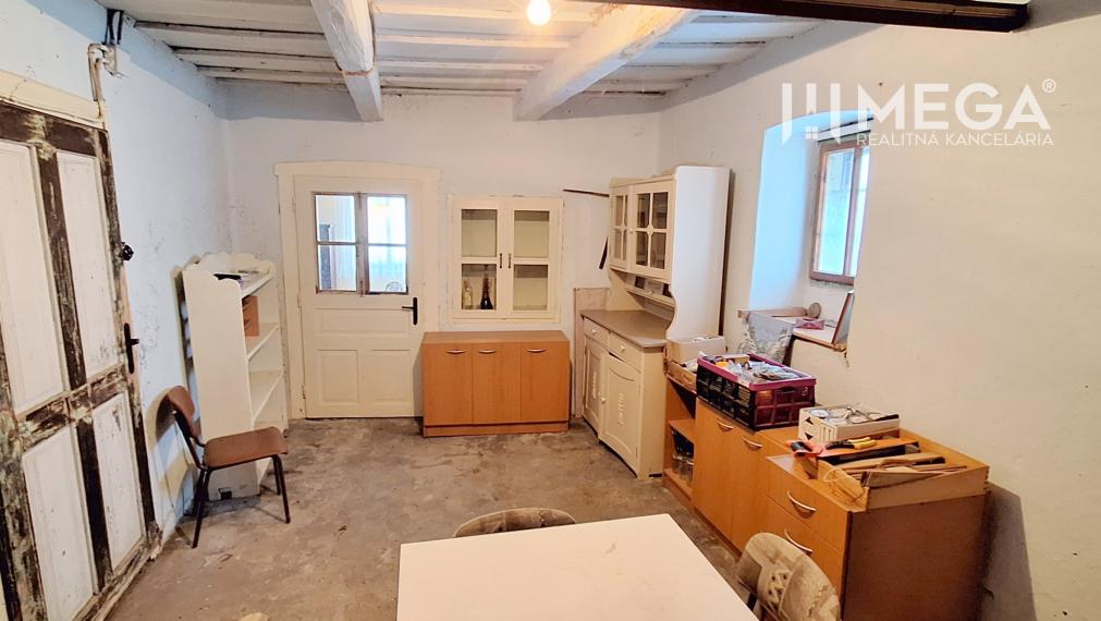 EXKLUZÍVNE NA PREDAJ Dom v obci Kochanovce