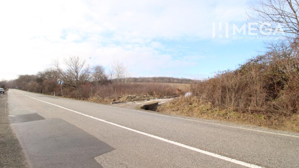 NA PREDAJ: Pozemok 3 000 m² LORINČÍK INVESTIČNÝ POTENCIÁL