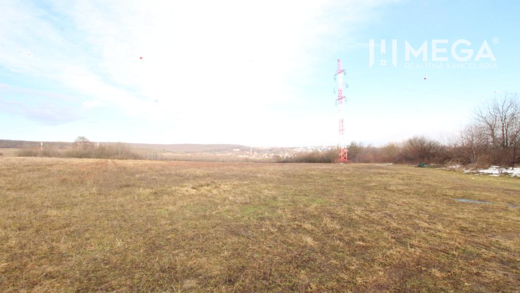 NA PREDAJ: Pozemok 3 000 m² LORINČÍK INVESTIČNÝ POTENCIÁL
