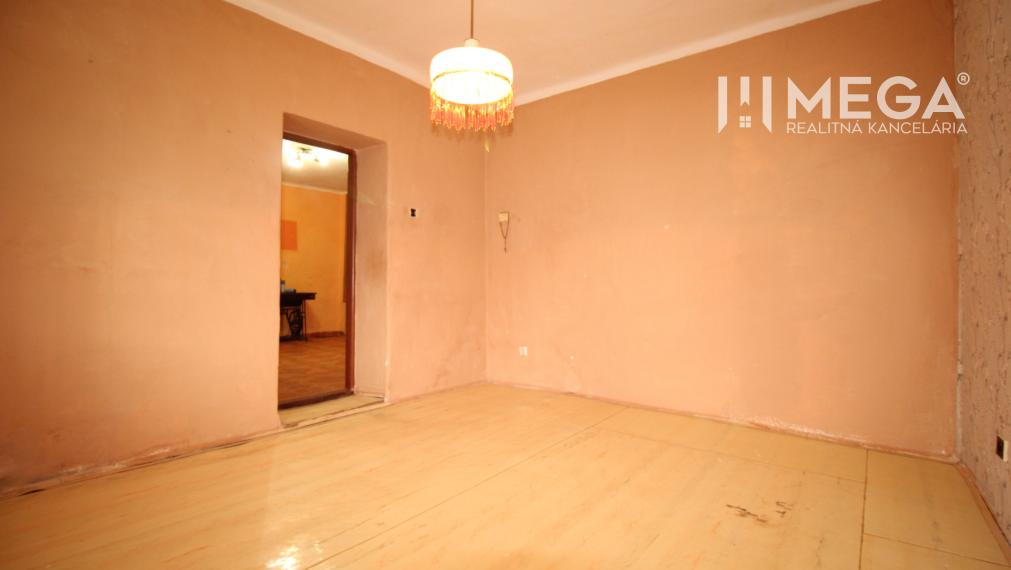 NA PREDAJ: 2-gen. Rodinný dom (2 bytové jednotky), Veľká Ida