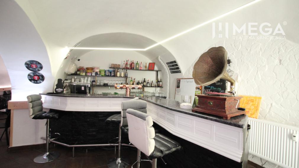 NA PRENÁJOM: Obchodný priestor v srdci Košíc - Alžbetina ulica