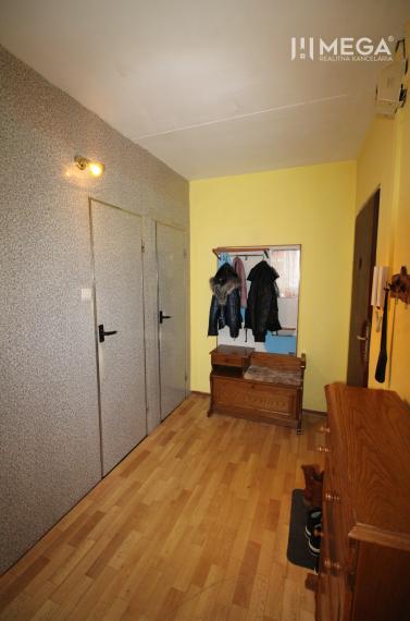 NOVINKA - 3 izbový byt v pôvodnom stave, blízko centra mesta Humenné