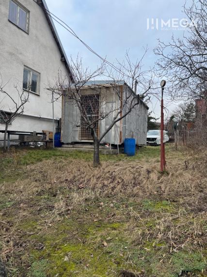 Na predaj Vinica s obytnou unimobunkou len pár minút od Zemplínskej šíravy