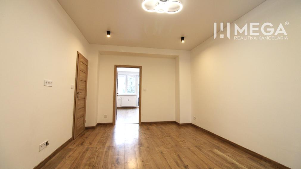 NA PRENÁJOM ÚPLNE NOVÝ 2-IZBOVÝ BYT V ŠIRŠOM CENTRE - HUMENNÉ