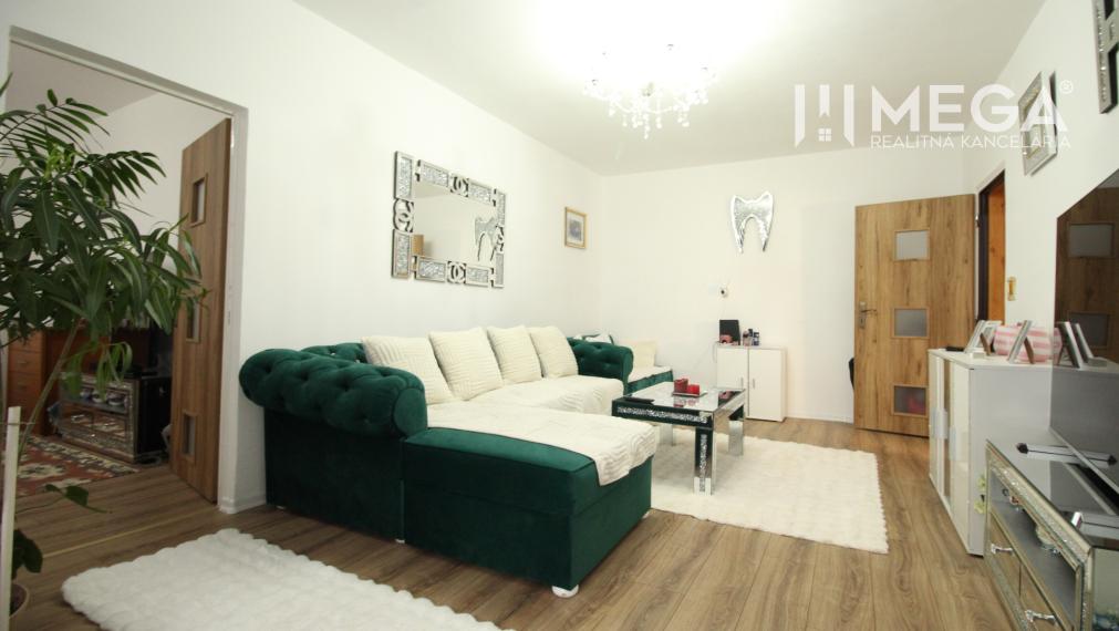 NA PREDAJ: 2-izbový klimatizovaný byt, Nad Laborcom – Michalovce