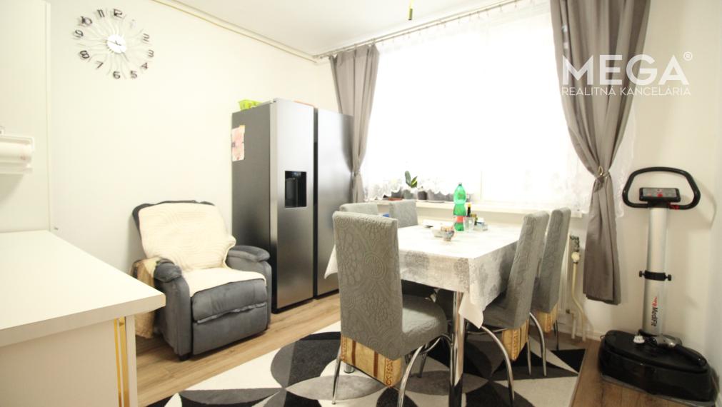 NA PREDAJ: 2-izbový klimatizovaný byt, Nad Laborcom – Michalovce