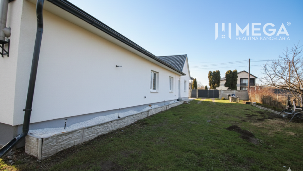 NA PREDAJ: Rodinný dom po kompletnej rekonštrukcii - Úbrež