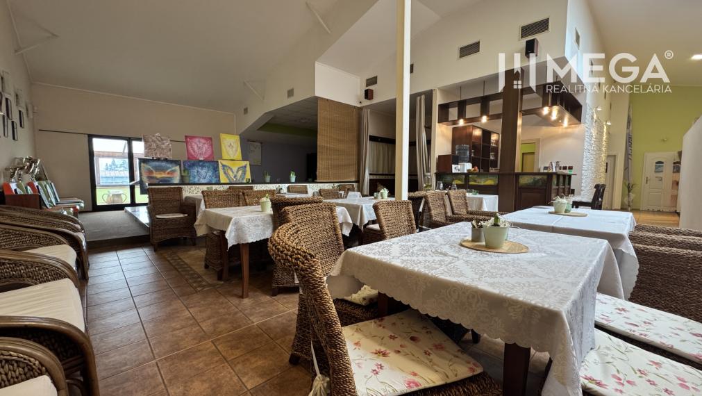 NA PREDAJ: OBJEKT VHODNÝ NA PODNIKANIE-SKLADOVANIE A SLUŽBY