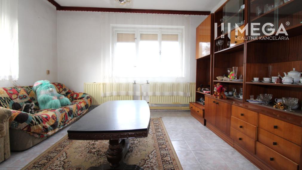 NA PREDAJ RODINNÝ DOM – MYSLINA ( len 6 km od Humenného)