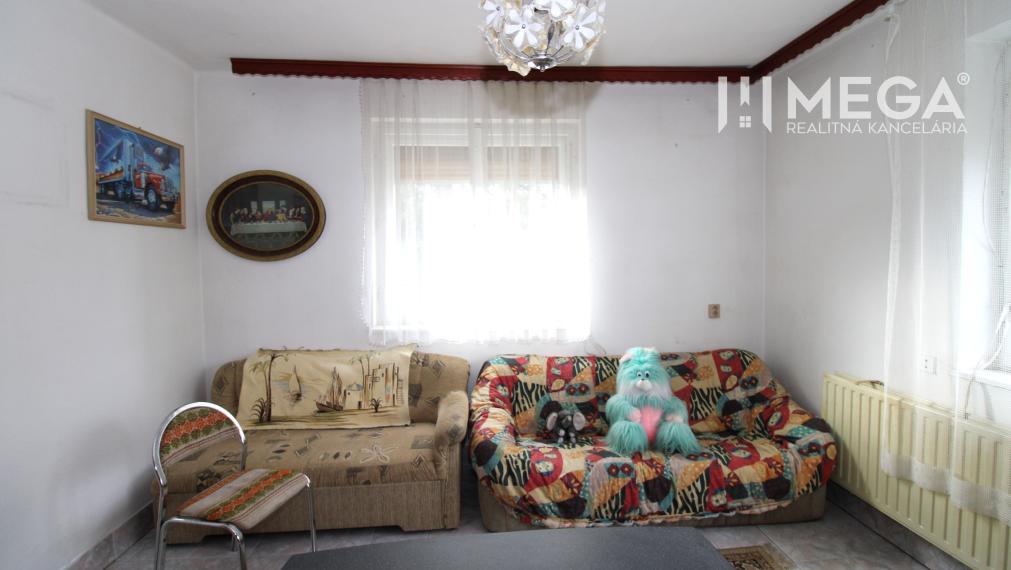 NA PREDAJ RODINNÝ DOM – MYSLINA ( len 6 km od Humenného)