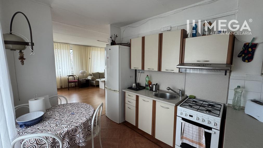 NA PREDAJ: 3-izbový byt v Košiciach časť Košice-Staré Mesto