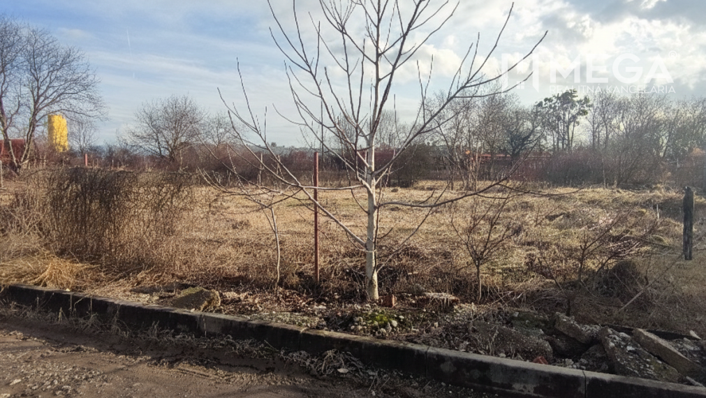 NA PREDAJ: Exkluzívny stavebný pozemok v Košiciach – Barca 957 m²