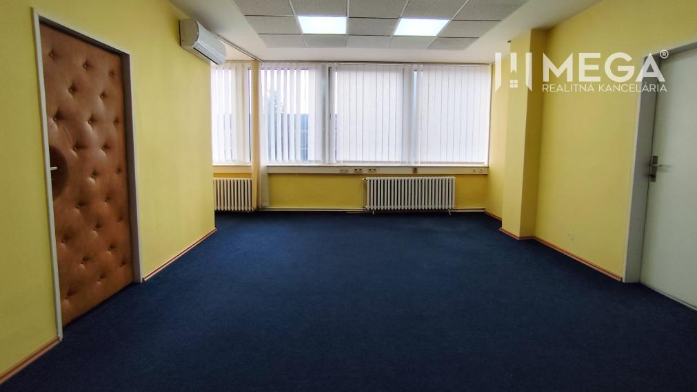 NA PRENÁJOM - kancelárske priestory v cente mesta Michalovce
