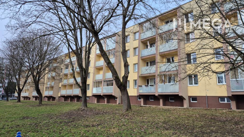 PREDAJ 3-izbového bytu v HUMENNOM (sídlisko 2A)