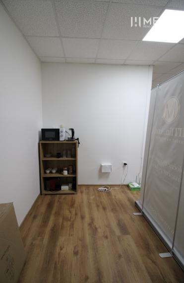 NA PRENÁJOM - obchodný priestor v OD Laborec, pešia zóna mesta Humenné