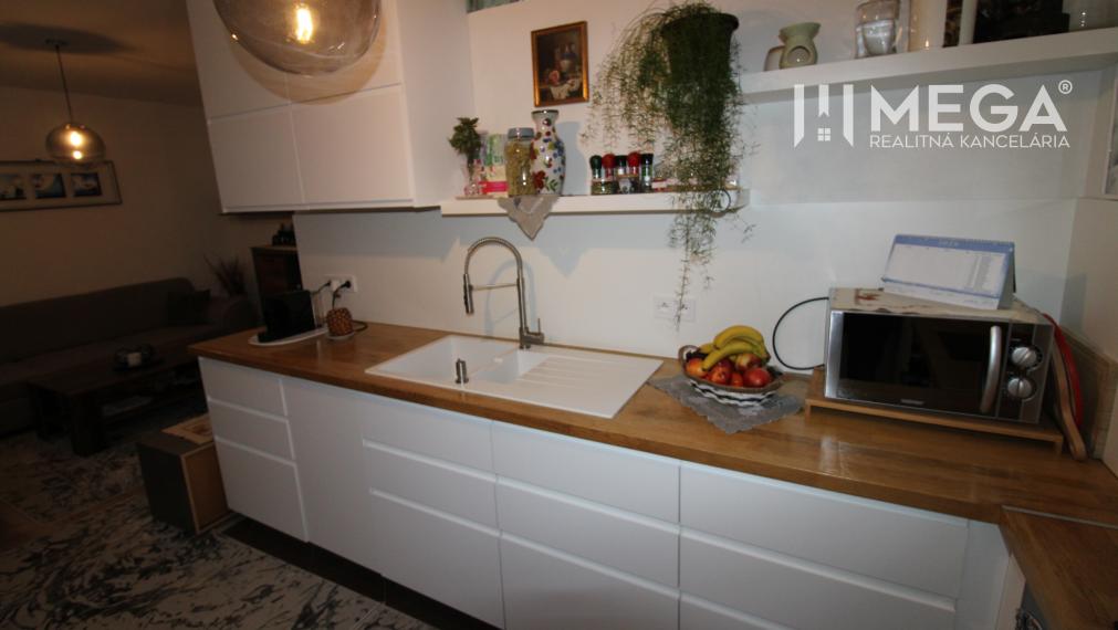 Na predaj krásny zrekonštruovaný 2 izbový byt Snina