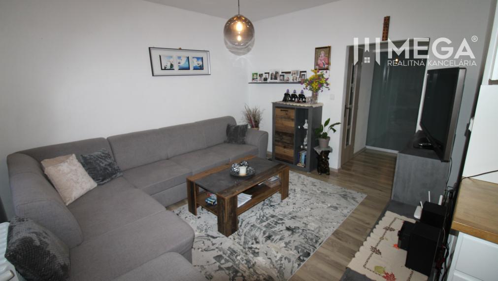Na predaj krásny zrekonštruovaný 2 izbový byt Snina