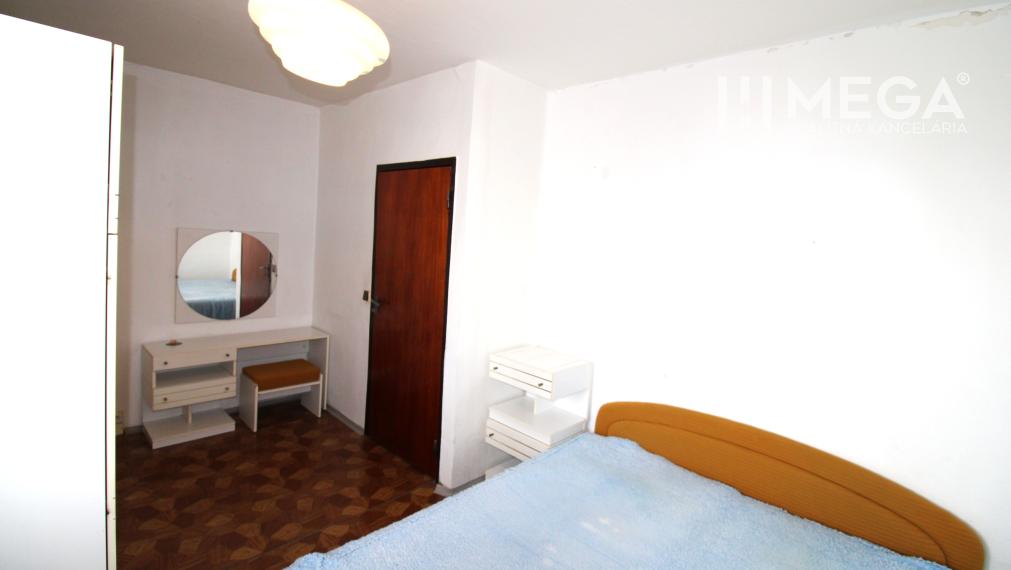 NA PREDAJ 3-IZBOVÝ BYT S VEĽKÝM BALKÓNOM ul. MIEROVÁ HUMENNÉ