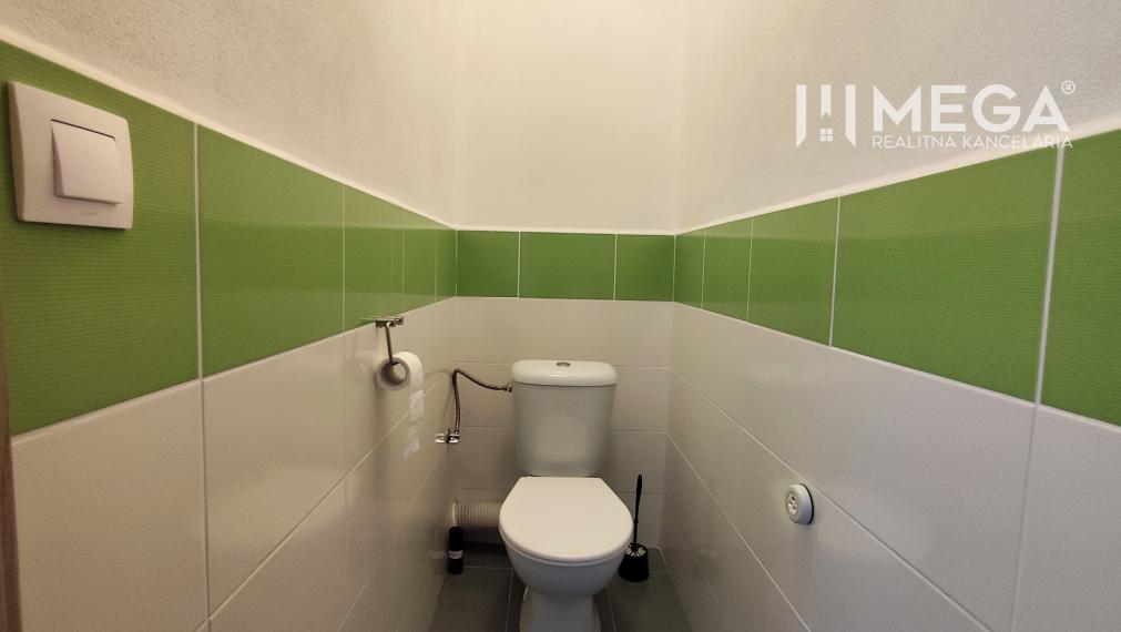 NA PRENÁJOM - Moderný 2izbový byt s parkovaním – Michalovce