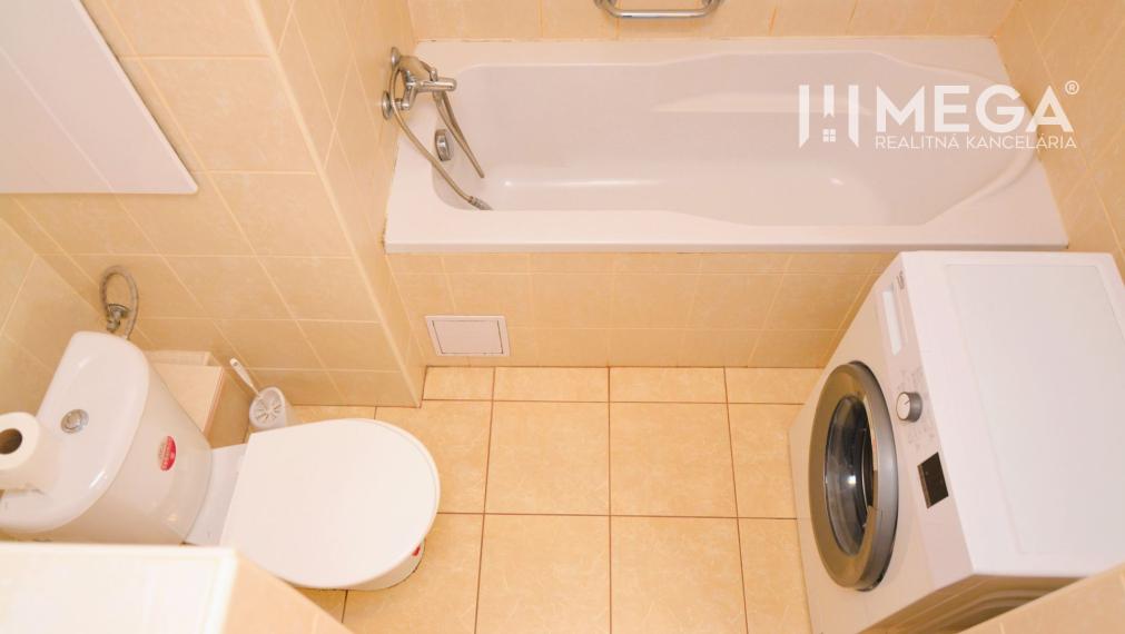 PREDAJ 2-izbového bytu (40 m2) v Humennom-sídlisko 3