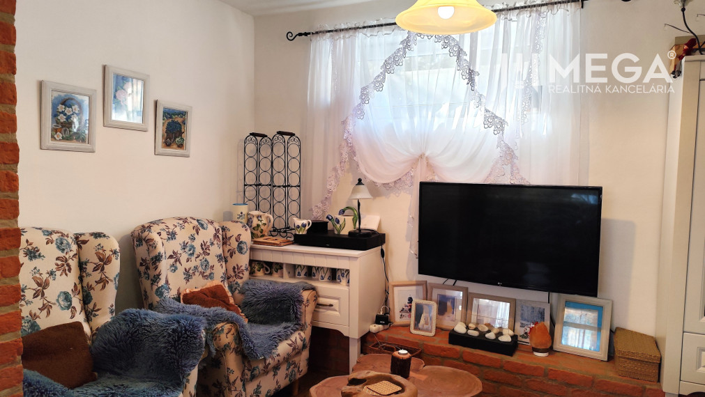 NA PREDAJ - Celoročne obývateľná chata - Šírava