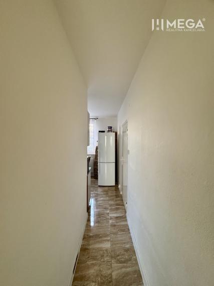 Na predaj 3 izbový byt s balkónom na sidl. pod Sokolejom v Humennom