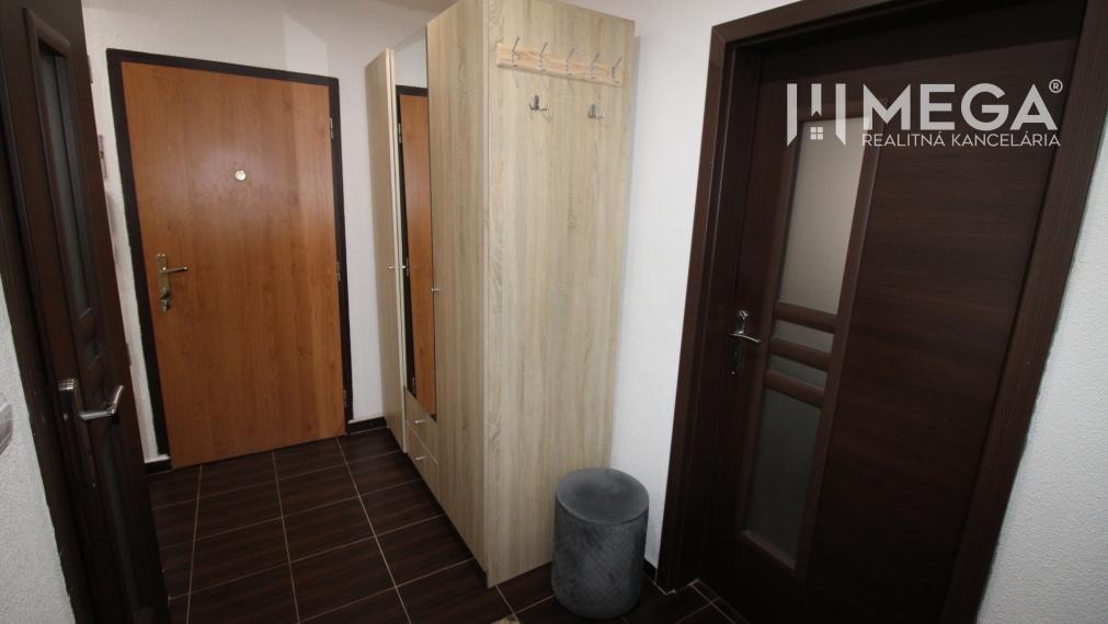 Znížená cena - Na predaj praktický 3 izbový byt v meste Humenné, exkluzívne.