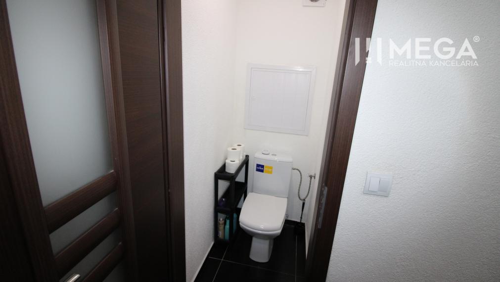 Znížená cena - Na predaj praktický 3 izbový byt v meste Humenné, exkluzívne.