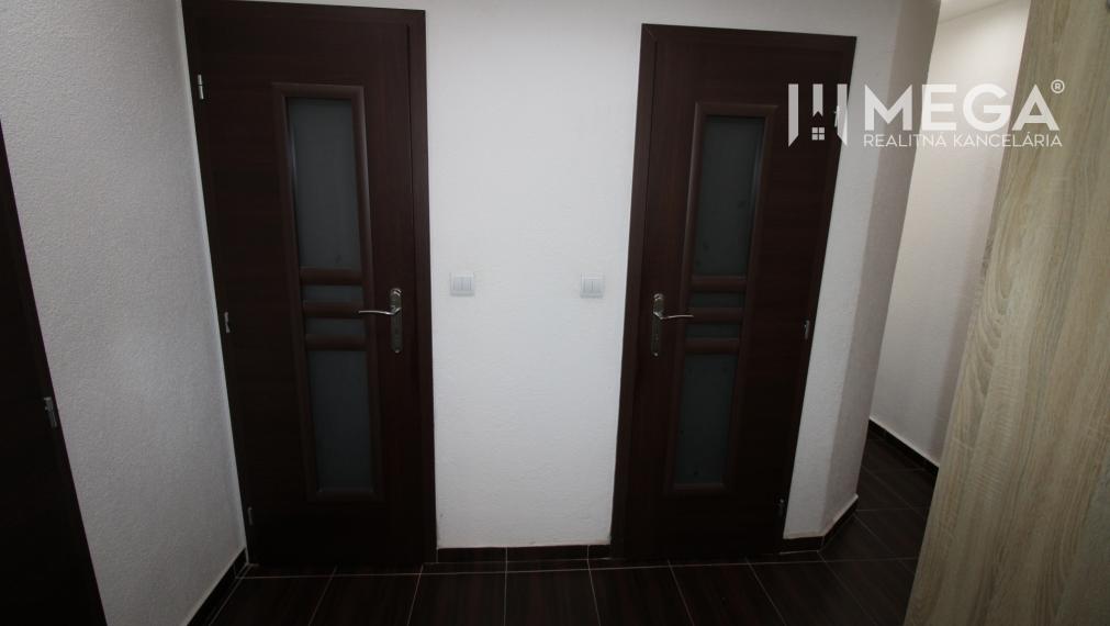 Znížená cena - Na predaj praktický 3 izbový byt v meste Humenné, exkluzívne.