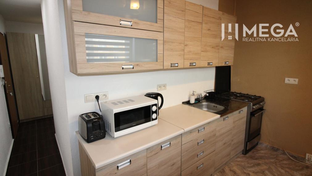 Znížená cena - Na predaj praktický 3 izbový byt v meste Humenné, exkluzívne.