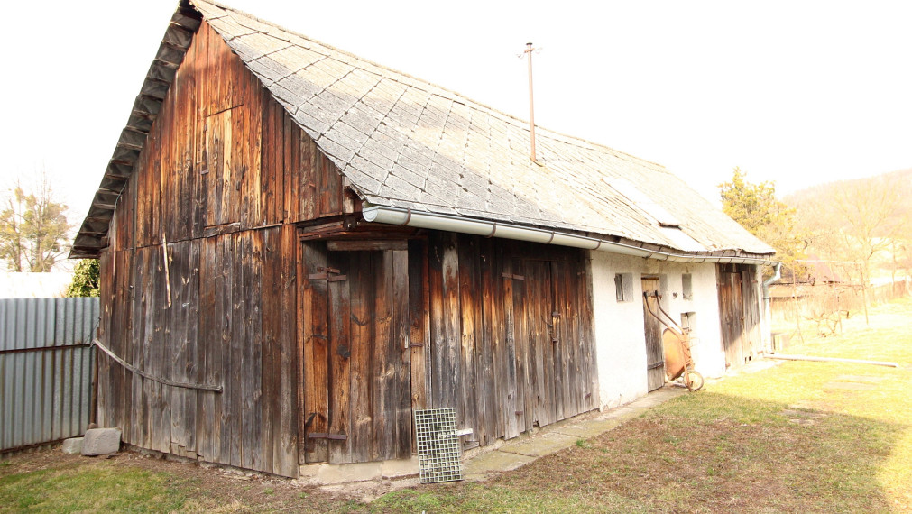 Na predaj rodinný dom na krásnom pozemku v obci Kamienka (Humenné)!