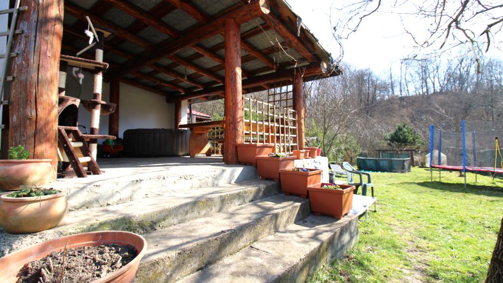 NA PREDAJ UNIKÁTNY RODINNÝ DOM V SRDCI MESTA MEDZILABORCE