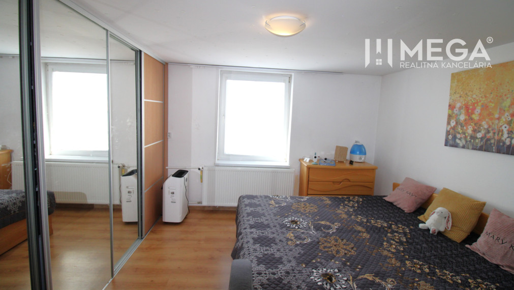 NA PREDAJ UNIKÁTNY RODINNÝ DOM V SRDCI MESTA MEDZILABORCE