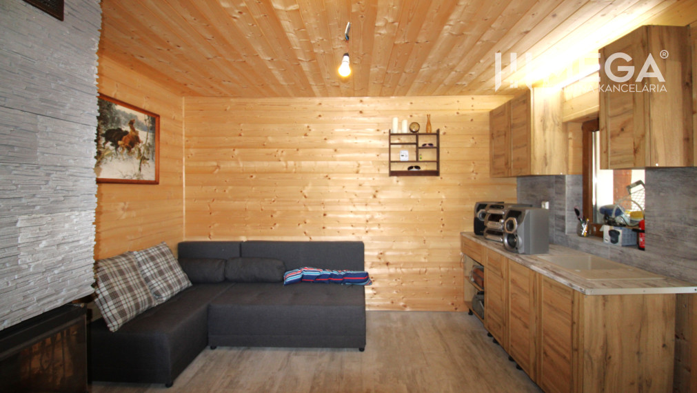 NA PREDAJ UNIKÁTNY RODINNÝ DOM V SRDCI MESTA MEDZILABORCE