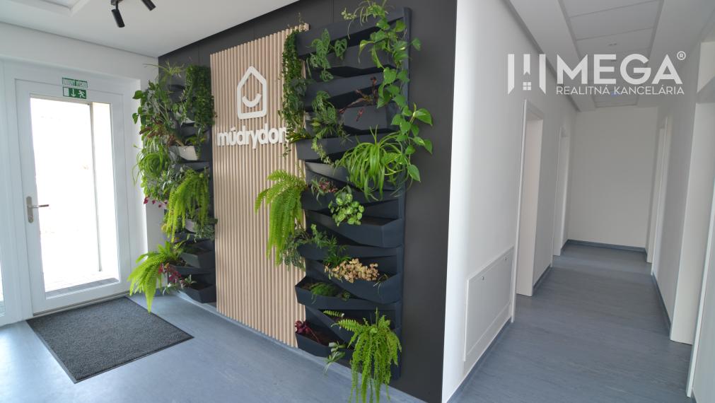 PRENÁJOM KANCELÁRIE (13 m2) v Humennom ul. Mierová