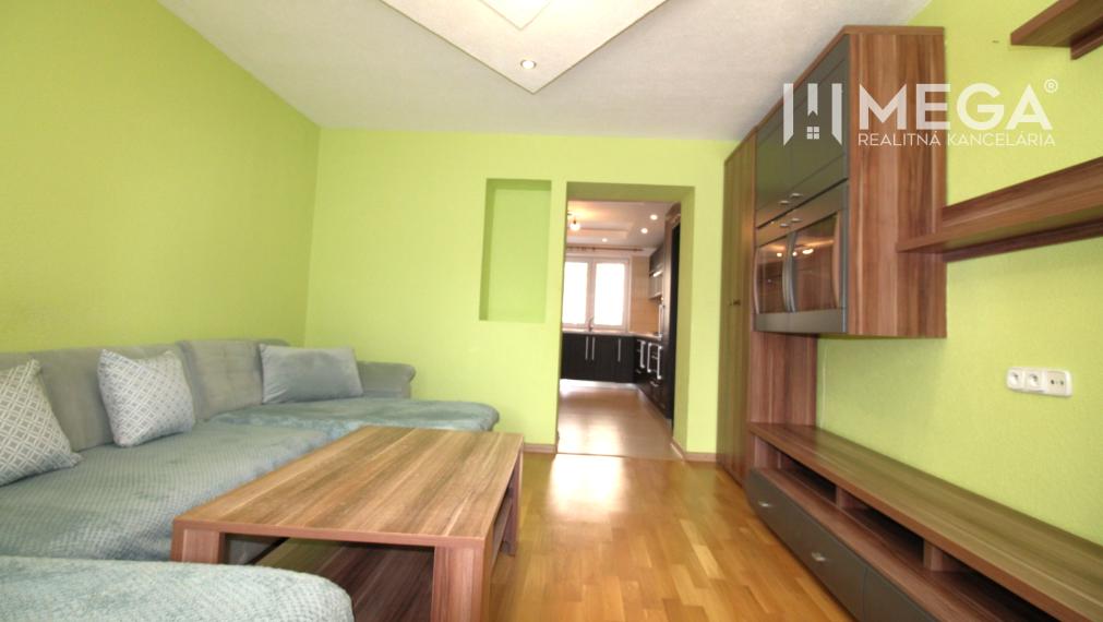 NOVÁ CENA NA PRENÁJOM ZARIADENÝ 2-izbový byt sídl.1 HUMENNÉ