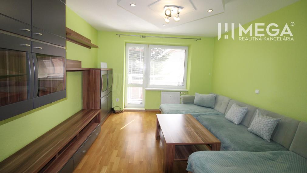 NOVÁ CENA NA PRENÁJOM ZARIADENÝ 2-izbový byt sídl.1 HUMENNÉ