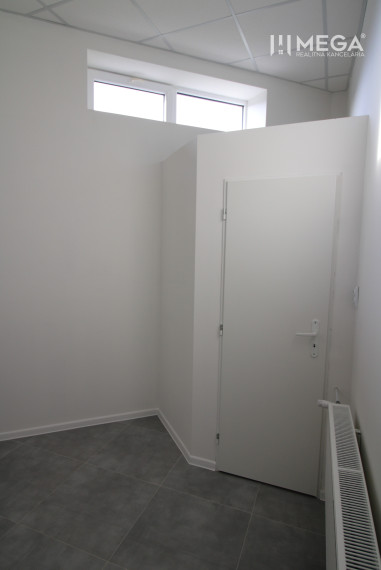 Prenájom - už len 1 priestor na Sídlisku 3 v meste Humenné