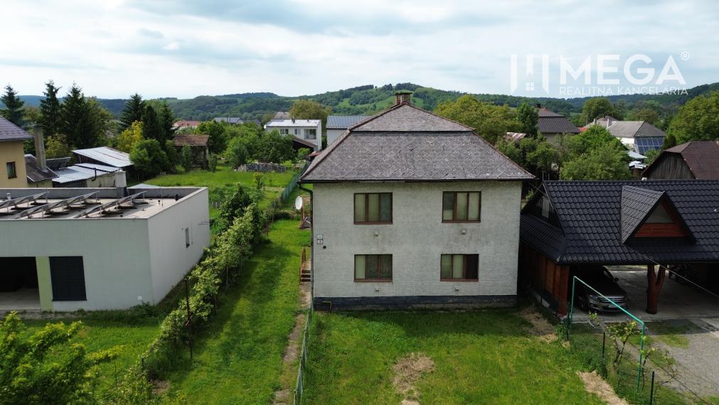 REZERVOVANÝ - Pôvodný rodinný dom v obci Dlhé nad Cirochou