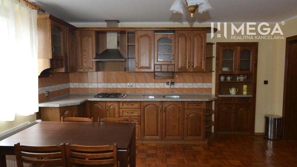 PREDAJ RODINNÉHO DOMU so záhradou KRÁSNY BROD