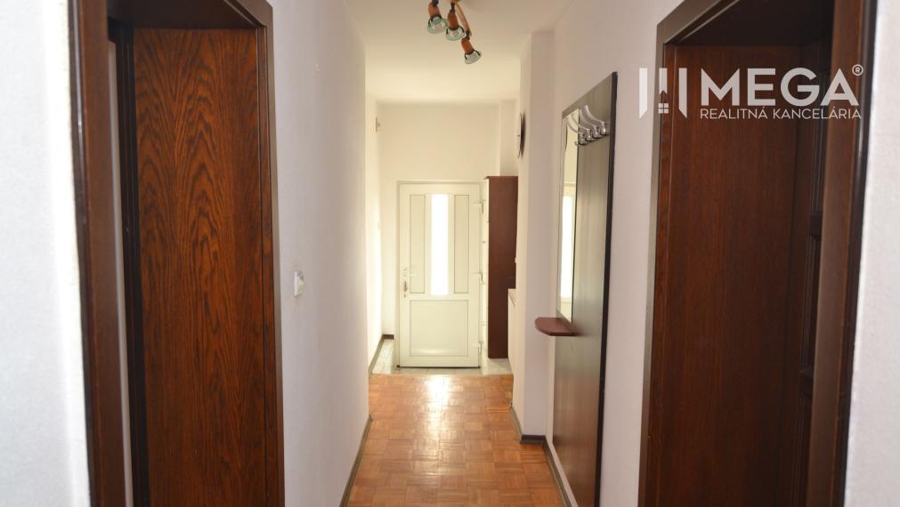 PREDAJ RODINNÉHO DOMU so záhradou KRÁSNY BROD