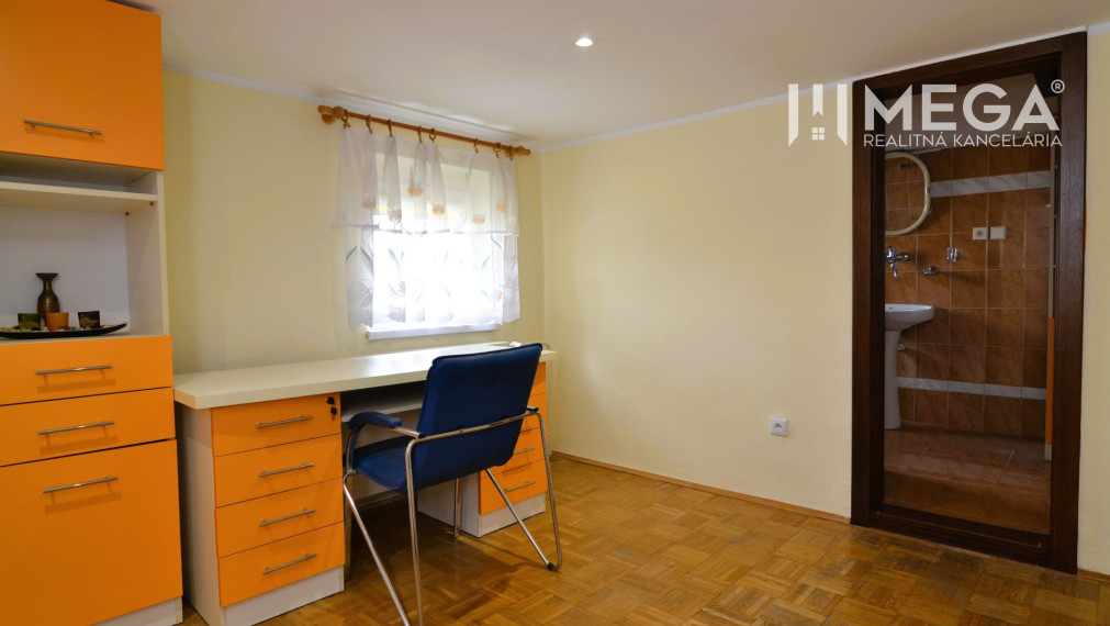 PREDAJ RODINNÉHO DOMU so záhradou KRÁSNY BROD