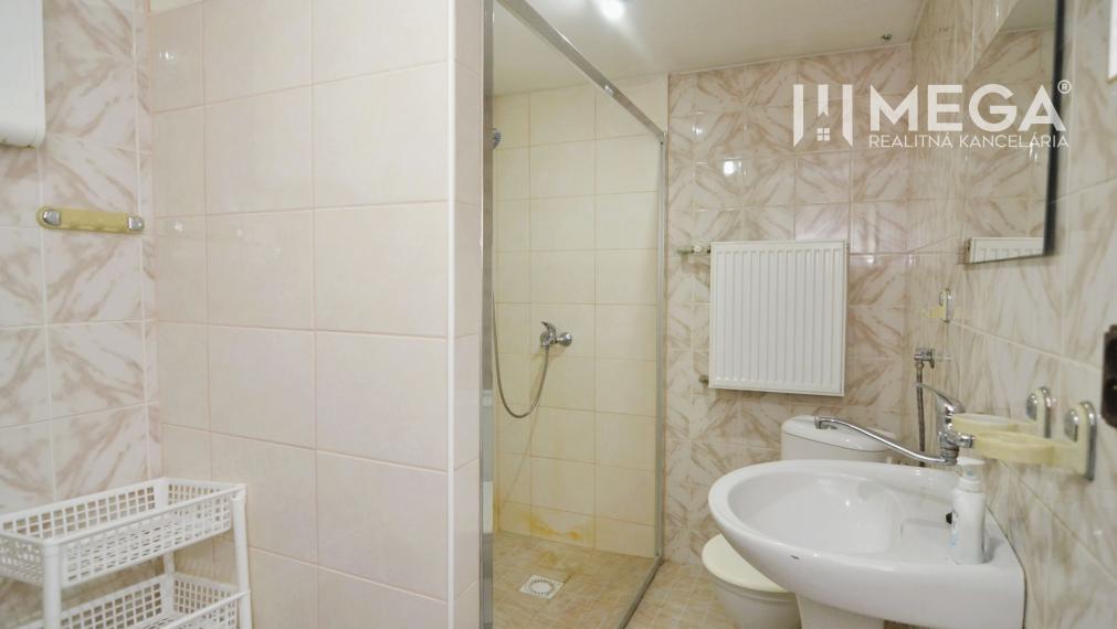 PREDAJ RODINNÉHO DOMU so záhradou KRÁSNY BROD