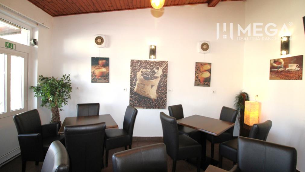 NA PREDAJ PRÉMIOVÁ NEHNUTEĽNOSŤ REŠTAURÁCIA BARÓNKA VRANOV n/T