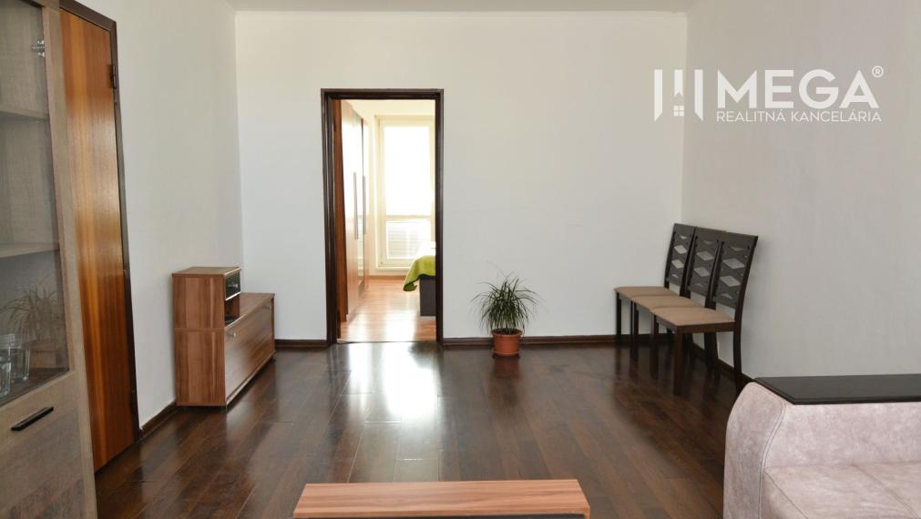 PRENÁJOM 3-izbového bytu (76 m2) v Humennom Sídlisko pod Sokolejom