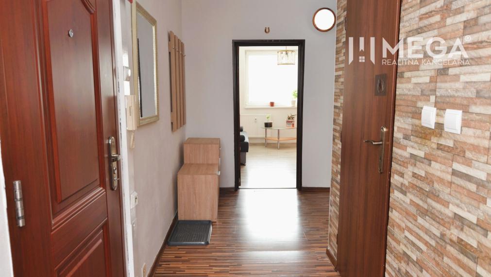 PRENÁJOM 3-izbového bytu (76 m2) v Humennom Sídlisko pod Sokolejom