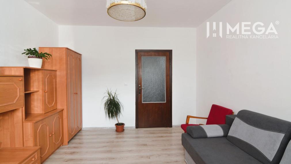 PRENÁJOM 3-izbového bytu (76 m2) v Humennom Sídlisko pod Sokolejom