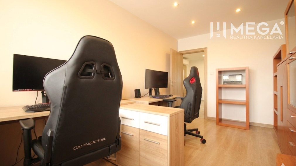 EXKLUZÍVNE NA PREDAJ: 3-IZBOVÝ BYT 94 m² | PARKOVACIE MIESTO | KLIMATIZÁCIA | KOMPLET ZARIADENÝ | KOŠICE – ŠACA