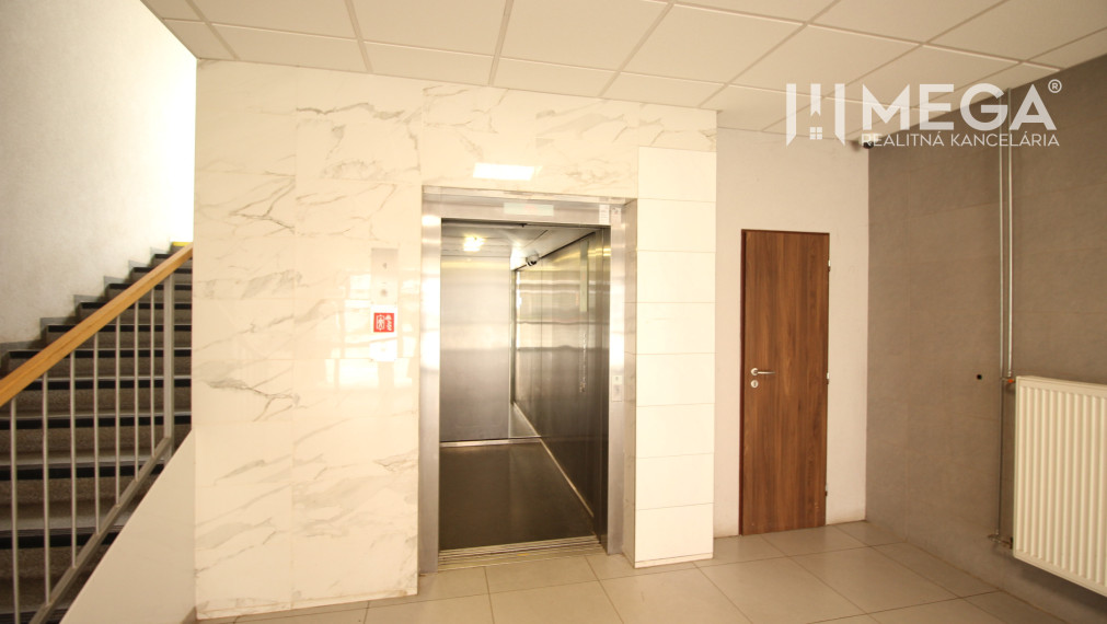 EXKLUZÍVNE NA PREDAJ: 3-IZBOVÝ BYT 94 m² | PARKOVACIE MIESTO | KLIMATIZÁCIA | KOMPLET ZARIADENÝ | KOŠICE – ŠACA