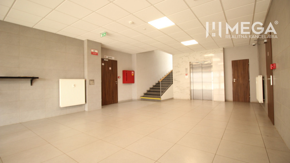 EXKLUZÍVNE NA PREDAJ: 3-IZBOVÝ BYT 94 m² | PARKOVACIE MIESTO | KLIMATIZÁCIA | KOMPLET ZARIADENÝ | KOŠICE – ŠACA